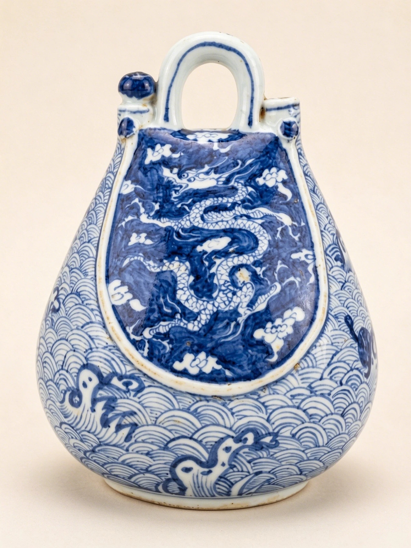 元青花海水龍紋皮囊壺
